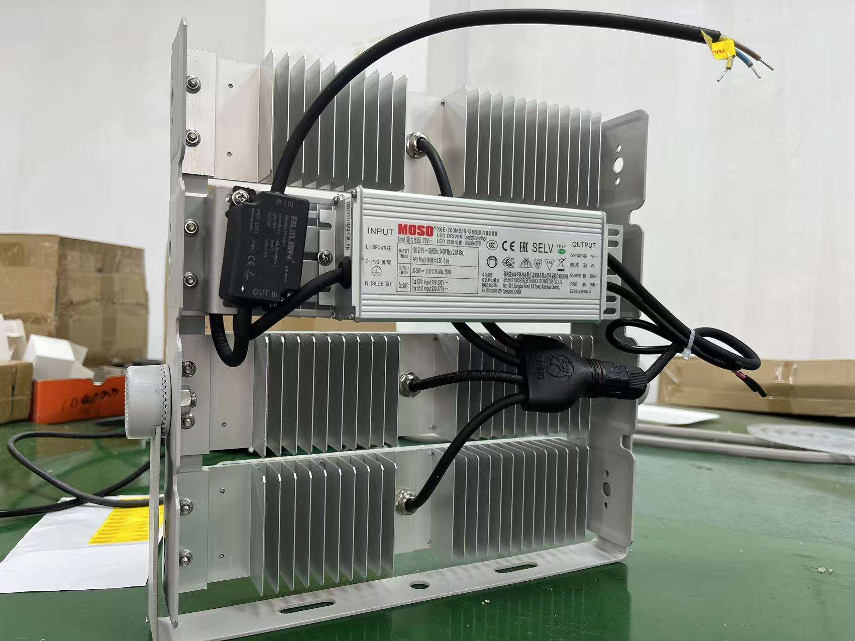 IP65 Led Floodlight High Smart Grade Modular Outdoor Factory Price Modern Design Stadium LED Flood L